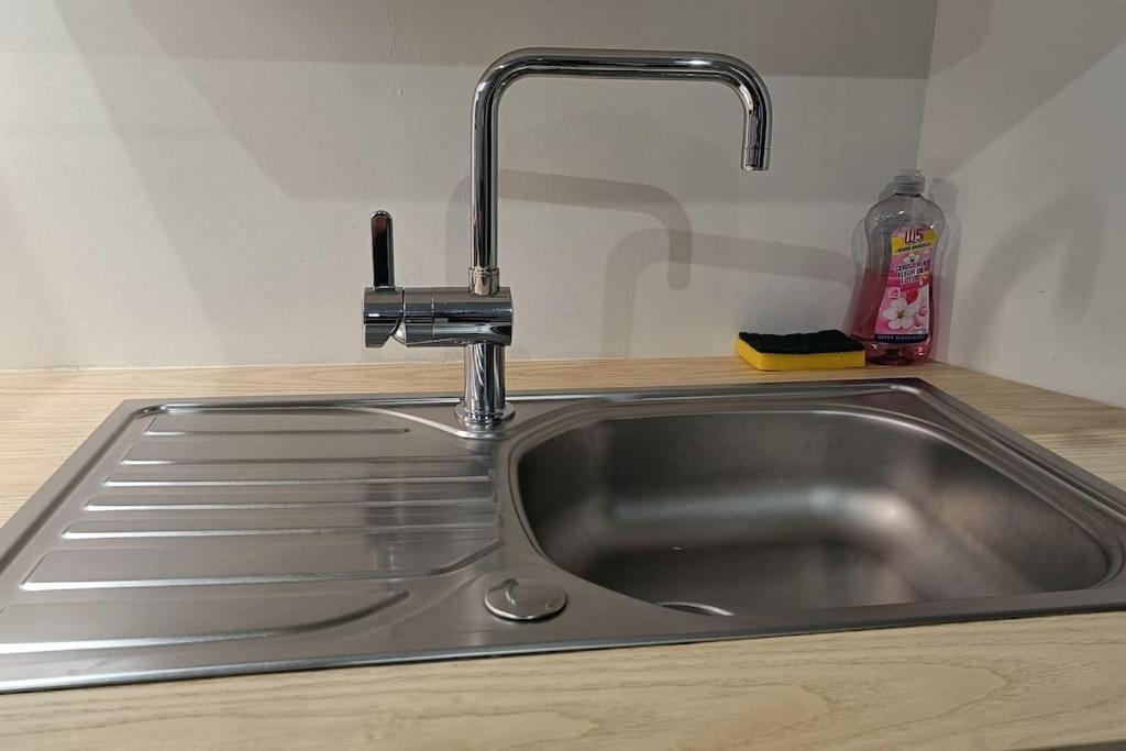 Appartement Confort Equipe Au Coeur De Béziers Kültér fotó